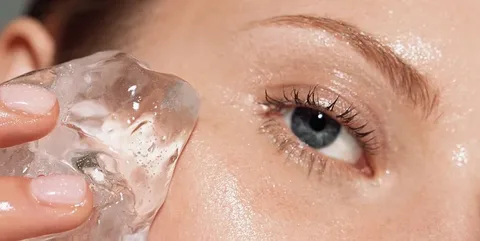 What does icing your face do Benefits and disadvantages